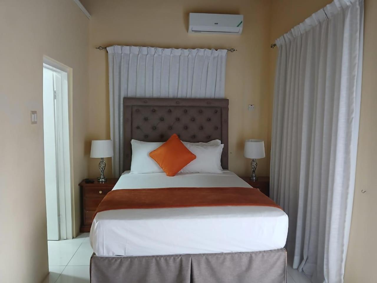 Runthings Hideaway Stay Негрил Экстерьер фото