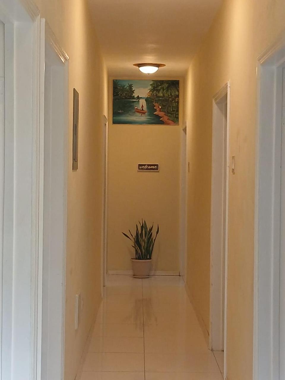 Runthings Hideaway Stay Негрил Экстерьер фото